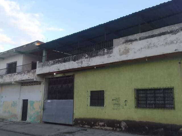 #301467 - Local / Casa Comercial para Venta en Tocuyito - G