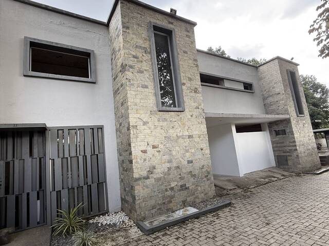#301858 - Townhouse para Venta en Valencia - G - 1