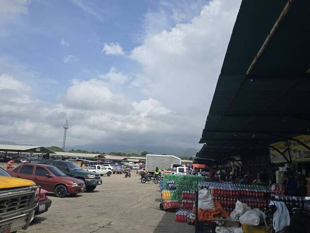 #302046 - Local / Casa Comercial para Venta en Tocuyito - G - 3