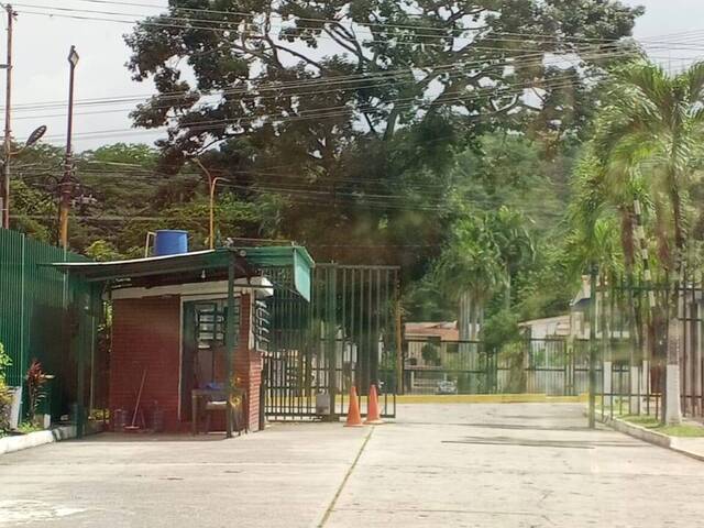 #27978 - Terreno para Venta en Valencia - G - 2