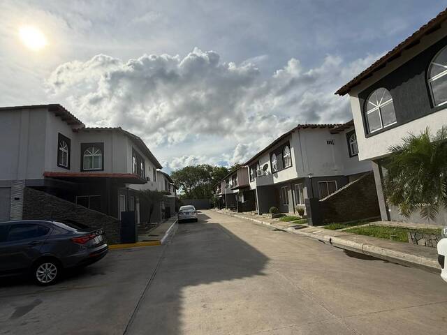 Townhouse para Venta en San Diego - 2