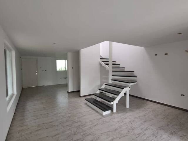 #303140 - Casa para Venta en San Diego - G - 2