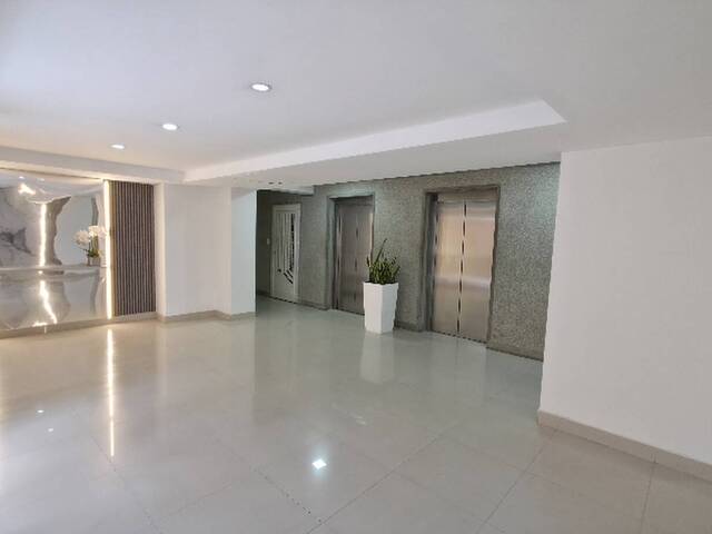 #303170 - Apartamento para Venta en  Naguanagua - G - 3