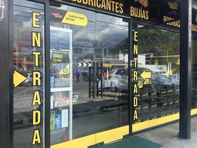 #28166 - Local / Casa Comercial para Venta en  Naguanagua - G - 3