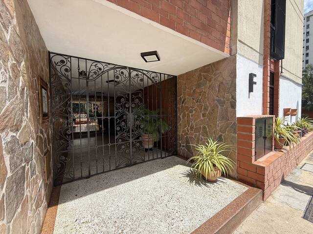 #303881 - Apartamento para Venta en  Naguanagua - G - 1