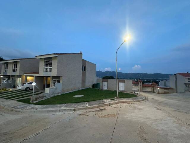 #304101 - Townhouse para Venta en San Diego - G - 1