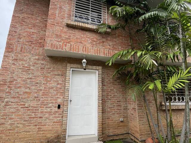 #28286 - Townhouse para Venta en Valencia - G - 2