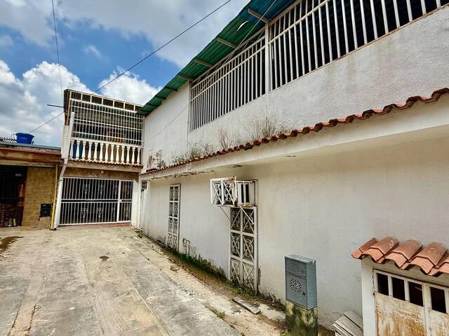 #28319 - Casa para Venta en  Naguanagua - G - 2