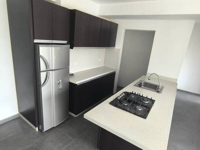 #306143 - Apartamento para Alquiler en Valencia - G - 3