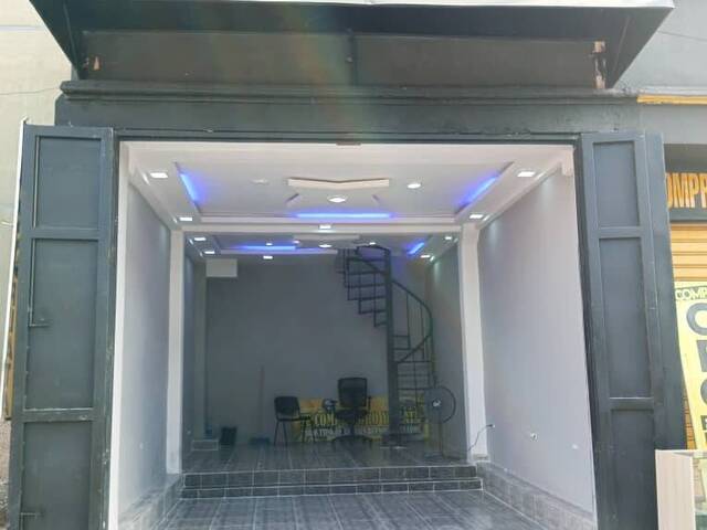 Local / Casa Comercial para Alquiler en Valencia - 4