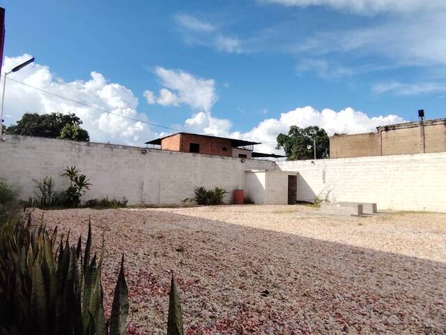 #306464 - Casa para Venta en Tocuyito - G - 1