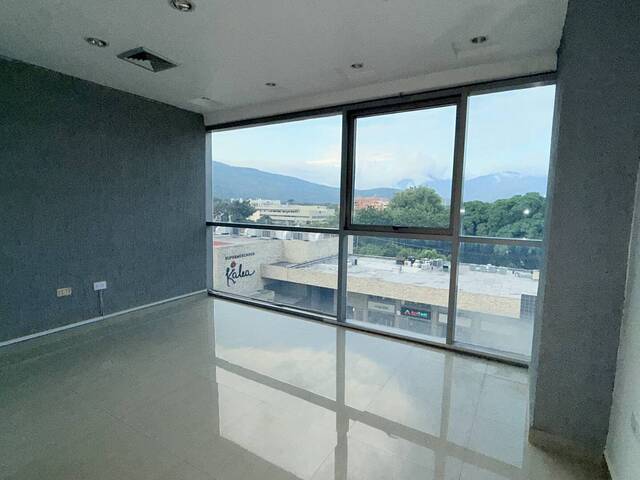 #306557 - Oficina para Alquiler en  Naguanagua - G - 2