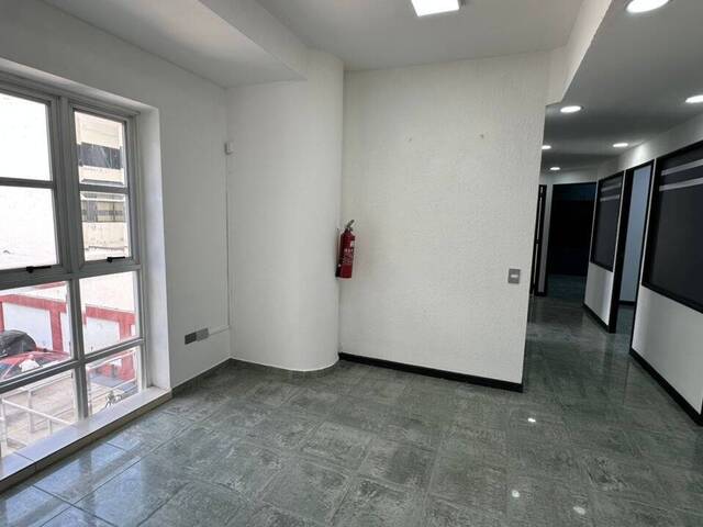 Local / Casa Comercial para Alquiler en Valencia - 4