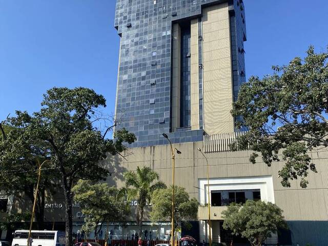 Alquiler en Av. Bolivar - Valencia