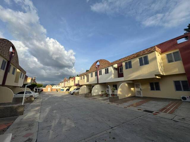 #307945 - Townhouse para Venta en Valencia - G - 1