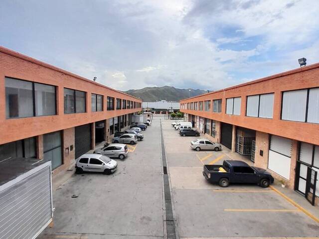 #308039 - Galpón para Alquiler en Los Guayos - G - 1