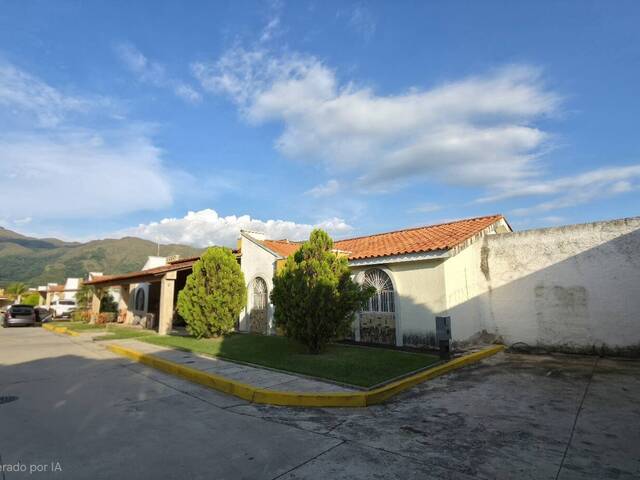 #309113 - Casa para Venta en San Diego - G - 2