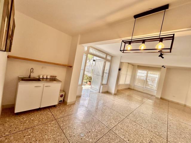 #310083 - Local / Casa Comercial para Venta en Valencia - G - 1