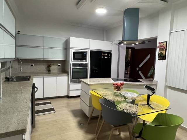 Casa para Venta en  Naguanagua - 4