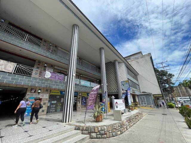 #323466 - Local / Casa Comercial para Alquiler en Valencia - G - 1