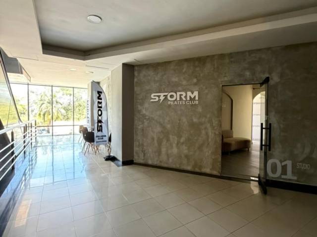 Local / Casa Comercial para Venta en  Naguanagua - 5