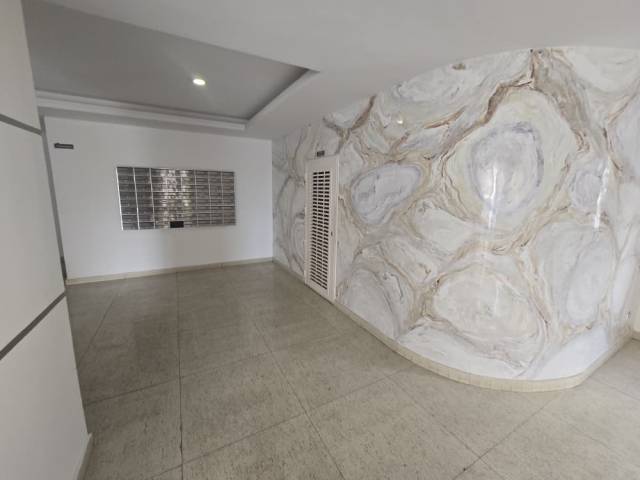 #29077 - Apartamento para Alquiler en Valencia - G - 1