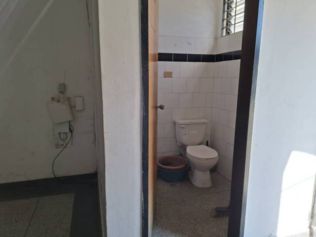 Local / Casa Comercial para Venta en Valencia - 5