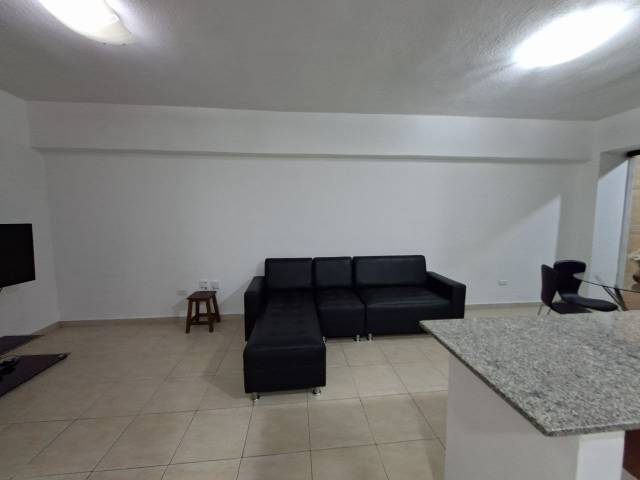 Apartamento para Alquiler en  Naguanagua - 4