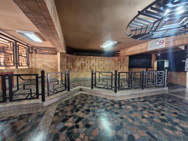 #313764 - Local / Casa Comercial para Alquiler en Valencia - G - 3