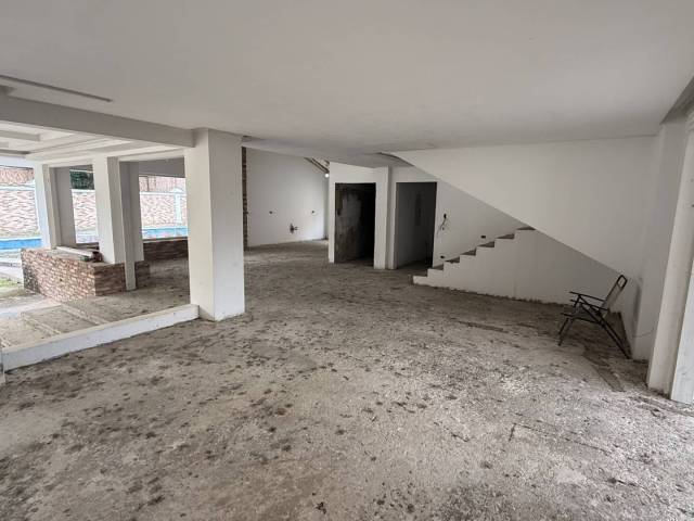 #29127 - Casa para Venta en Valencia - G - 2