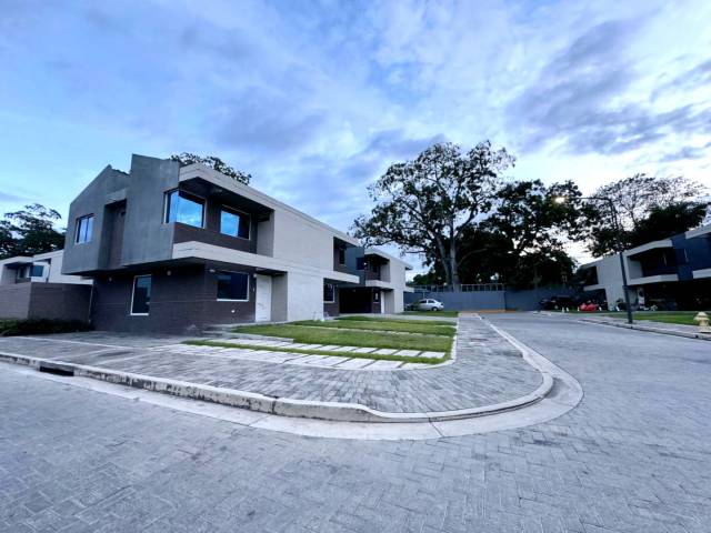 #313920 - Townhouse para Venta en San Diego - G - 2