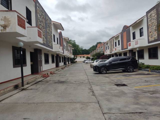 Casa para Venta en  Naguanagua - 4