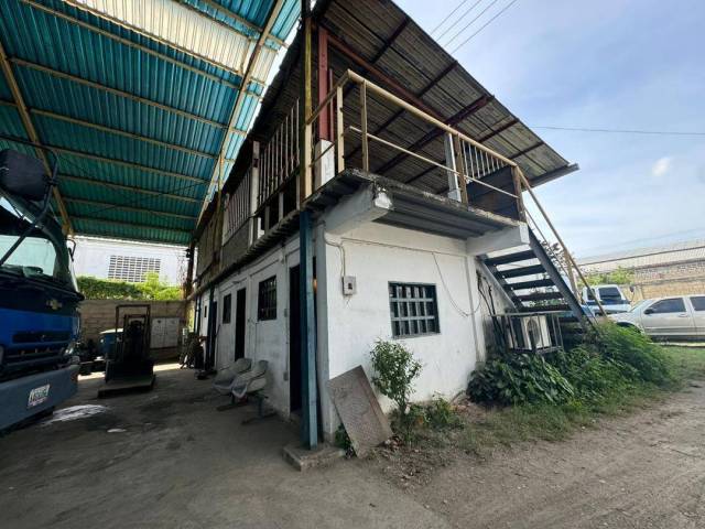 Galpón para Venta en Valencia - 4