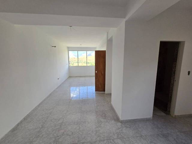 Apartamento para Venta en  Naguanagua - 5