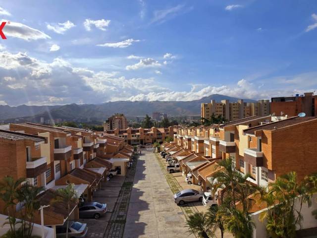 Townhouse para Venta en Valencia - 2