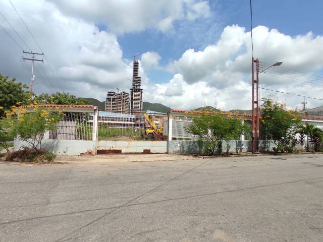 #315080 - Terreno para Venta en San Diego - G - 2