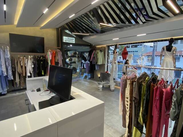 Local / Casa Comercial para Venta en Valencia - 2