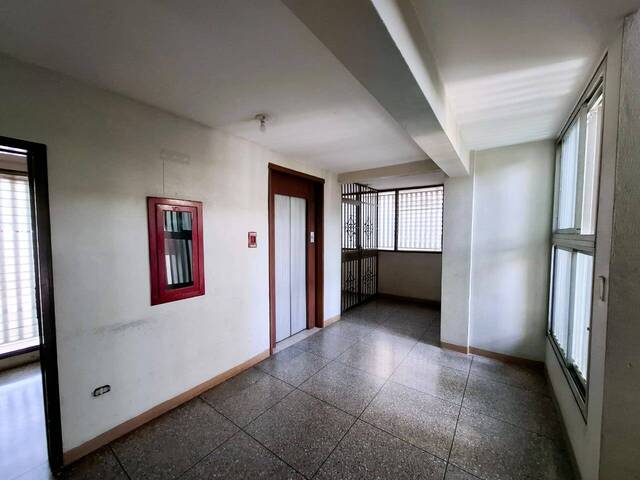 Apartamento para Venta en  Naguanagua - 5