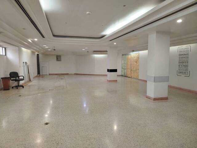 Local / Casa Comercial para Venta en Naguanagua - 4
