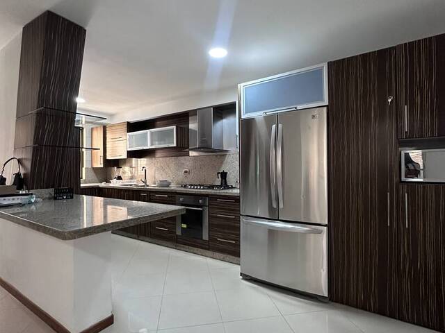 Apartamento para Alquiler en  Naguanagua - 5