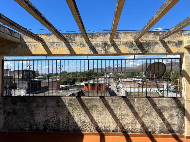 Edificio comercial para Venta en Valencia - 4