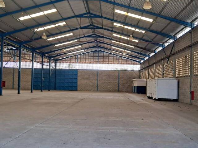 Galpón para Alquiler en Los Guayos - 4