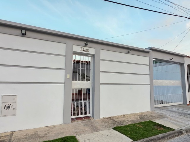 #321589 - Casa para Venta en San Diego - G