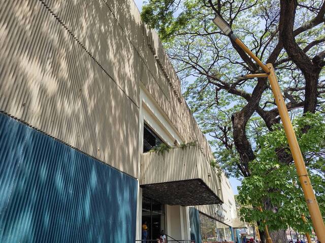 Local / Casa Comercial para Venta en Valencia - 2