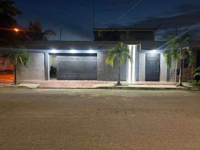 #30177 - Casa para Venta en Valencia - G