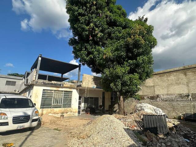 Local / Casa Comercial para Venta en  Naguanagua - 4