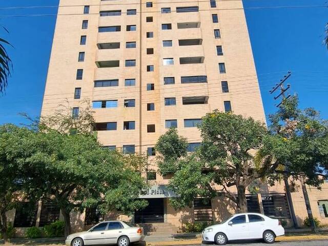 #323057 - Apartamento para Alquiler en  Naguanagua - G - 2