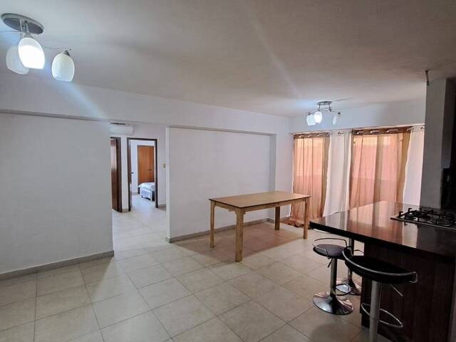 Apartamento para Alquiler en  Naguanagua - 4