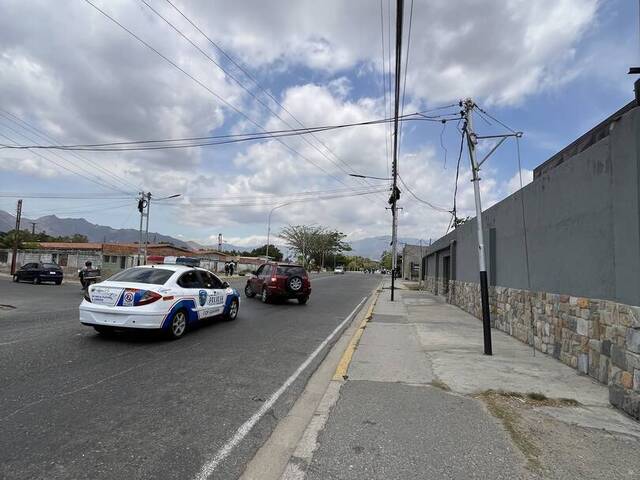 Local / Casa Comercial para Alquiler en Guacara - 5
