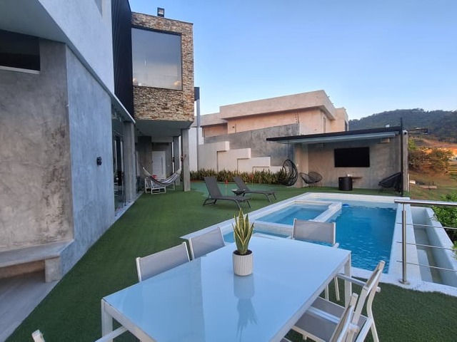 Casa para Venta en Valencia - 2
